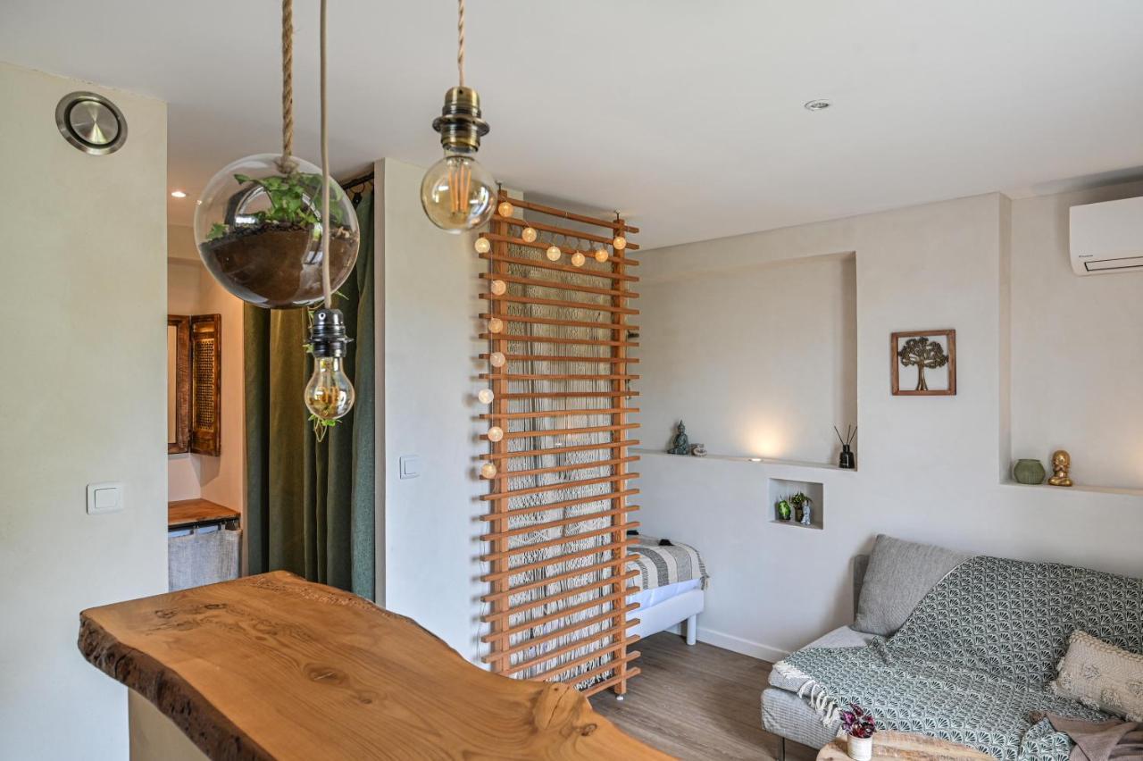 Appartement Retire De La Location Λα Σιοτά Εξωτερικό φωτογραφία
